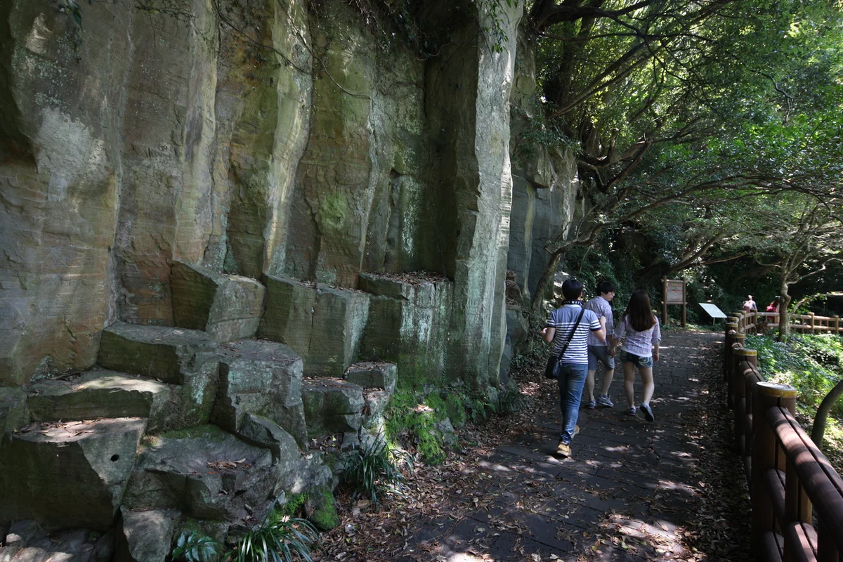신성리공룡발자국 - 안덕드라이브 여행