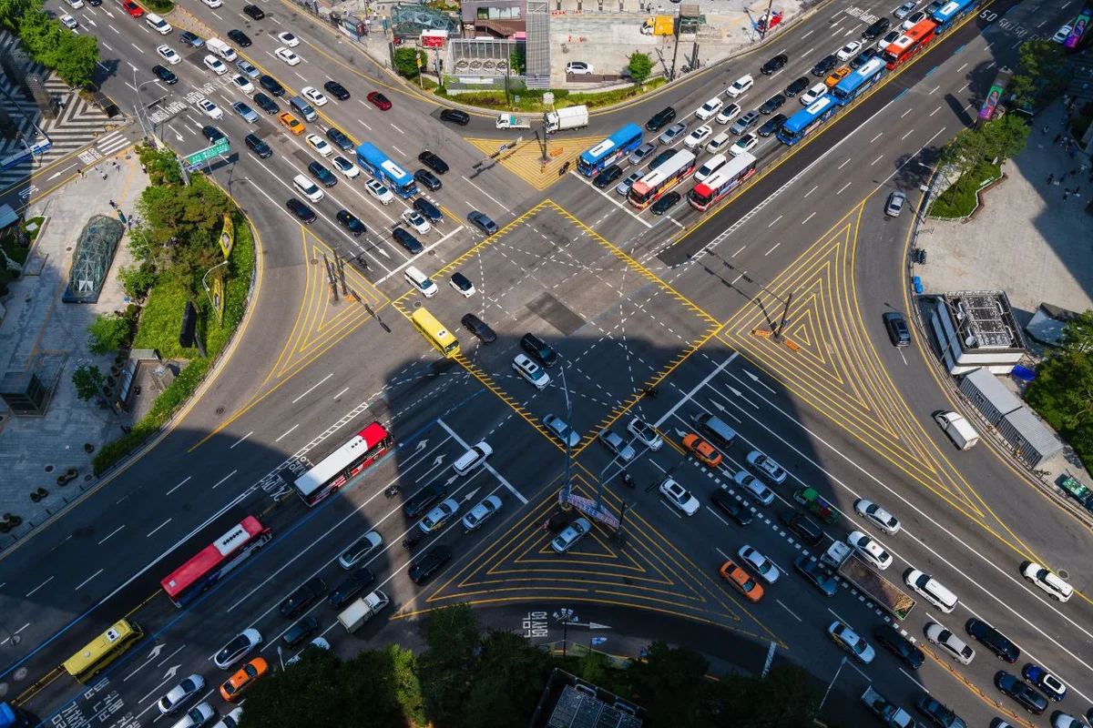 역삼로7길 및 새뜰근린공원 - 강남 벚꽃 여행